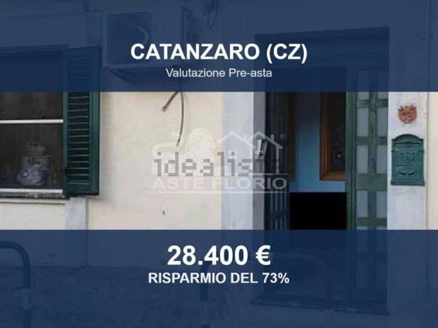 Appartamento in vendita di 108 m² in Via Quattro Novembre, 18