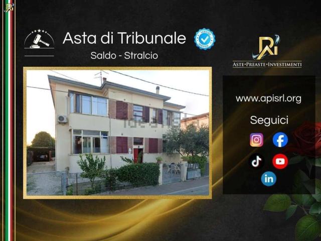 Appartamento in vendita di 108 m² in Via Roma, 1367