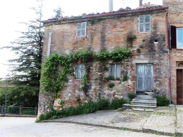 Appartamento in vendita di 108 m² in Via Roma