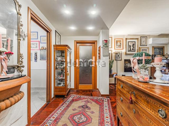 Appartamento in vendita di 108 m² in Via Ruggero Leoncavallo