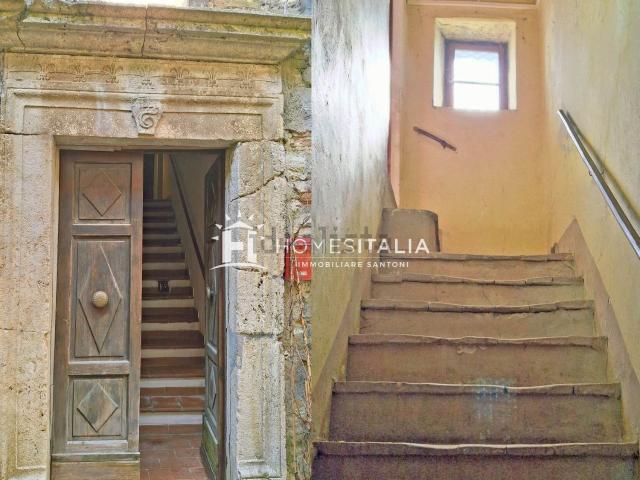 Appartamento in vendita di 108 m² in Via Torno al Fosso
