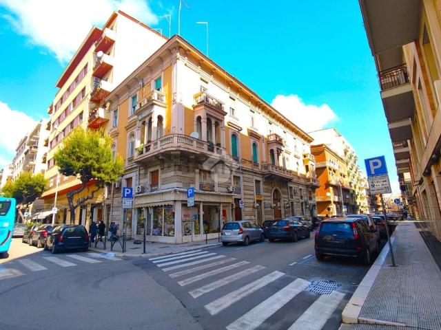Appartamento in vendita di 108 m² in Via Trieste, 15