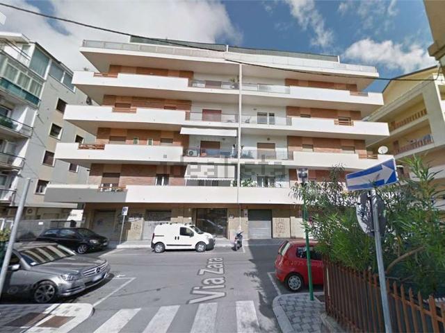 Appartamento in vendita di 108 m² in Via Zara