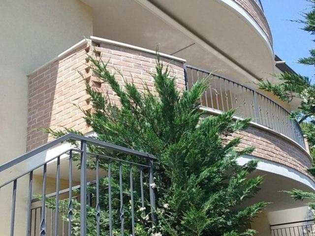 Appartamento in vendita di 108 m² in Viale Due Giugno, 9