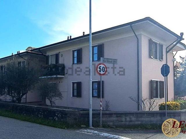 Appartamento in vendita di 108 m² in Viale Italia, 70