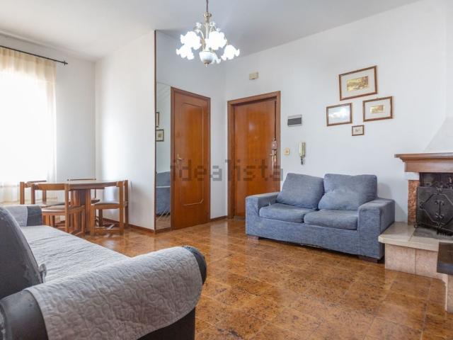 Appartamento in vendita di 108 m² in Corso Umberto I, 344