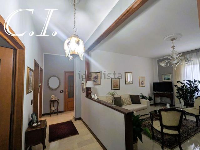 Appartamento in vendita di 108 m² in Corso Dante A 122