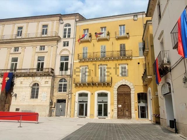Appartamento in vendita di 108 m² in Piazza San Giustino