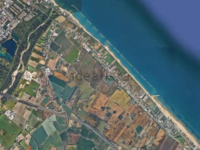 Appartamento in vendita di 108 m² in Strada Statale 16 Adriatica