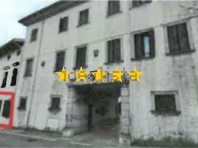 Appartamento in vendita di 108 m² in Strada Regionale 552