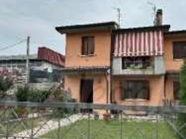 Appartamento in vendita di 109 m² in Via Casetta, 52