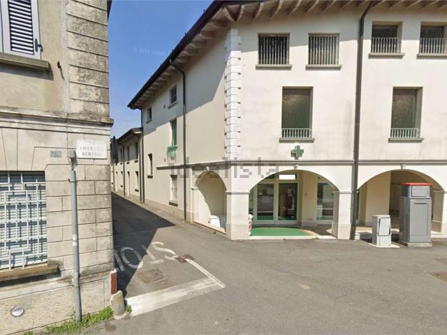 Appartamento in vendita di 109 m² in Via Castello