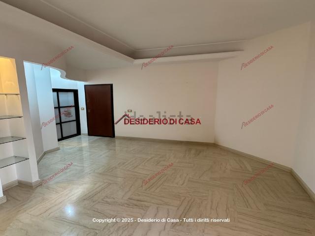 Appartamento in vendita di 109 m² in Via Ciullo d&apos Alcamo