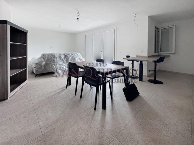 Appartamento in vendita di 109 m² in Via Claudia, 70