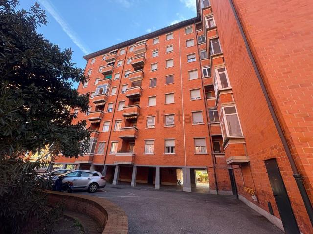 Appartamento in vendita di 109 m² in Via A. Poliziano, 2