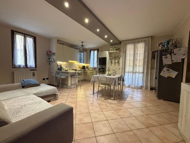 Appartamento in vendita di 109 m² in Via Andrea Costa