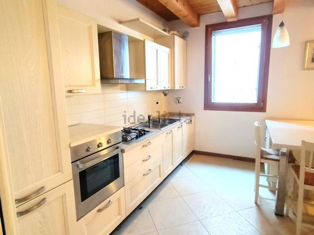 Appartamento in vendita di 109 m² in Via Angeli, 56