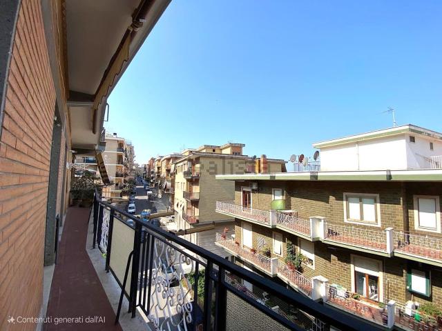 Appartamento in vendita di 109 m² in Via Adolfo Scalpelli