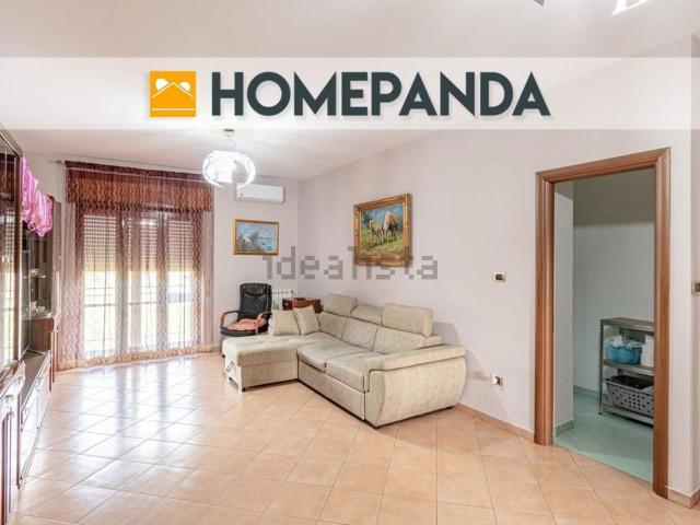 Appartamento in vendita di 109 m² in Via Alcide De Gasperi, 26