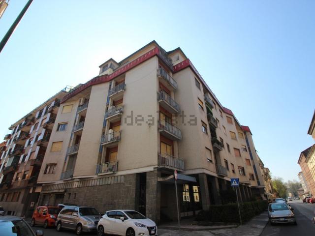 Appartamento in vendita di 109 m² in Via Alessandro Oddone, 29
