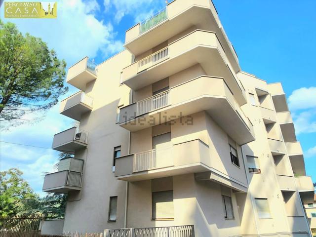 Appartamento in vendita di 109 m² in Via Alfonso Cipollone, 44