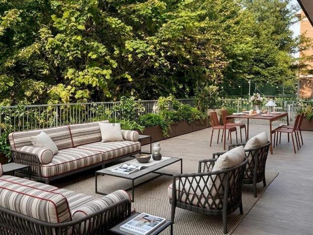 Appartamento in vendita di 109 m² in Via Aristotile Fioravanti