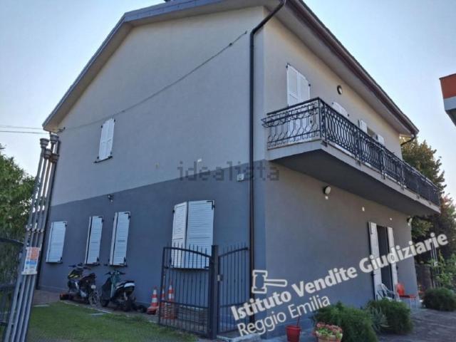 Appartamento in vendita di 109 m² in Via Bosco, 14
