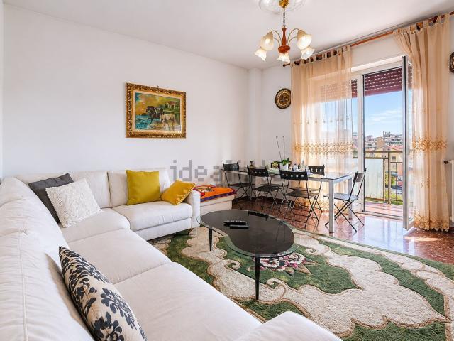Appartamento in vendita di 109 m² in Via Bissone, 6