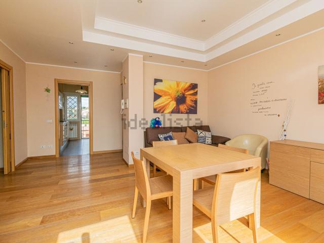 Appartamento in vendita di 109 m² in Via Buonconvento, 37