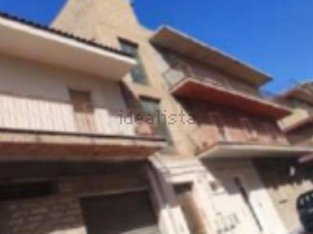 Appartamento in vendita di 109 m² in Via G. B. Iacono