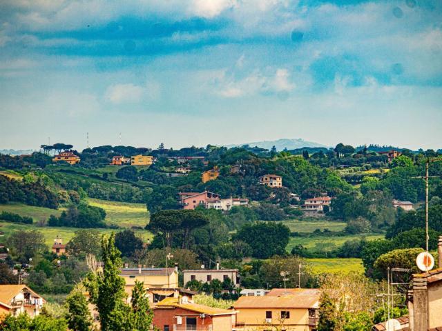 Appartamento in vendita di 109 m² in Via Gabriella degli Esposti