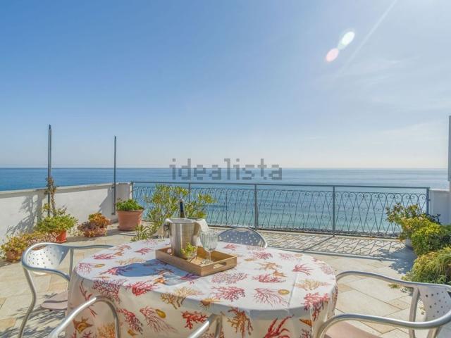 Appartamento in vendita di 109 m² in Via Giuseppe Garibaldi