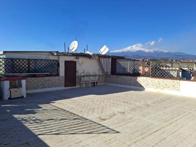 Appartamento in vendita di 109 m² in Via Gravina, 79