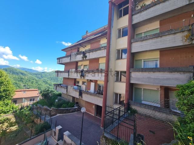 Appartamento in vendita di 109 m² in Via Dante Alighieri, 1