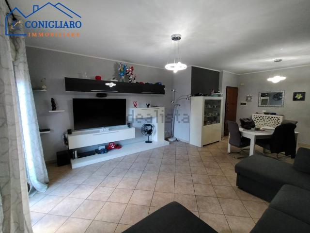 Appartamento in vendita di 109 m² in Via degli Oleandri