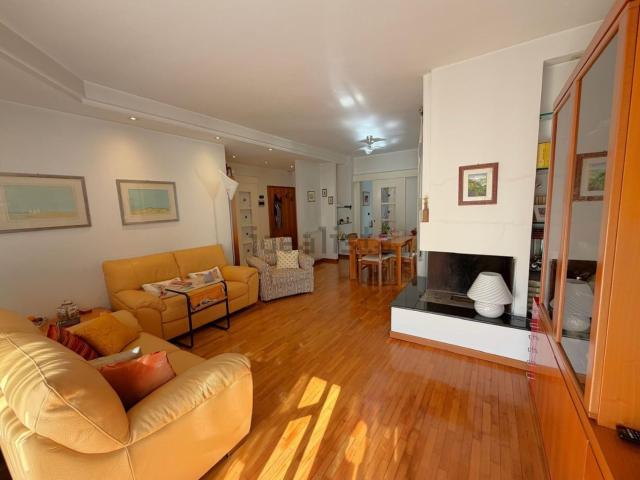 Appartamento in vendita di 109 m² in Via degli Oleandri