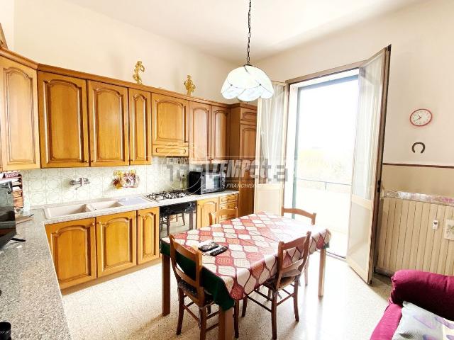 Appartamento in vendita di 109 m² in Via del Chiù