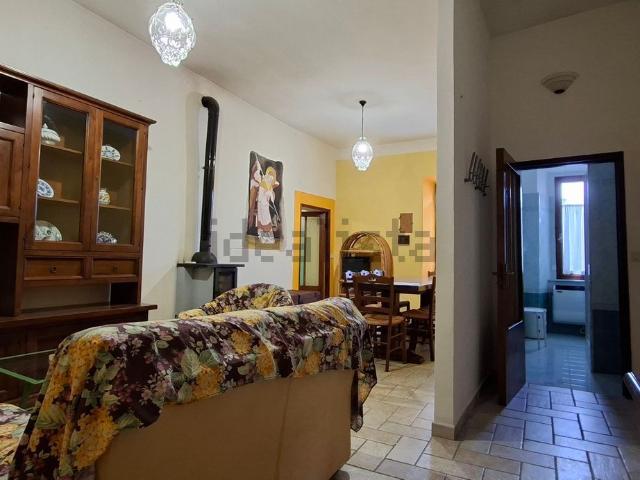 Appartamento in vendita di 109 m² in Via della Cisterna, 1