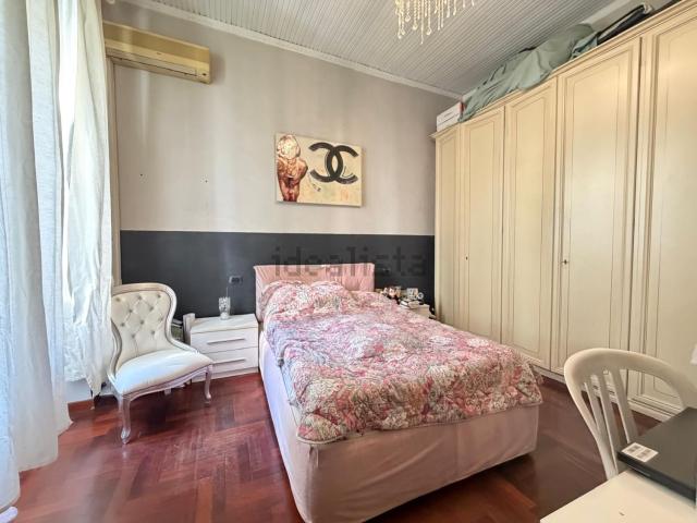 Appartamento in vendita di 109 m² in Via della Libertà