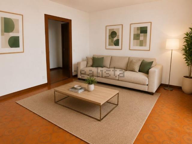 Appartamento in vendita di 109 m² in Via Ferrante Aporti