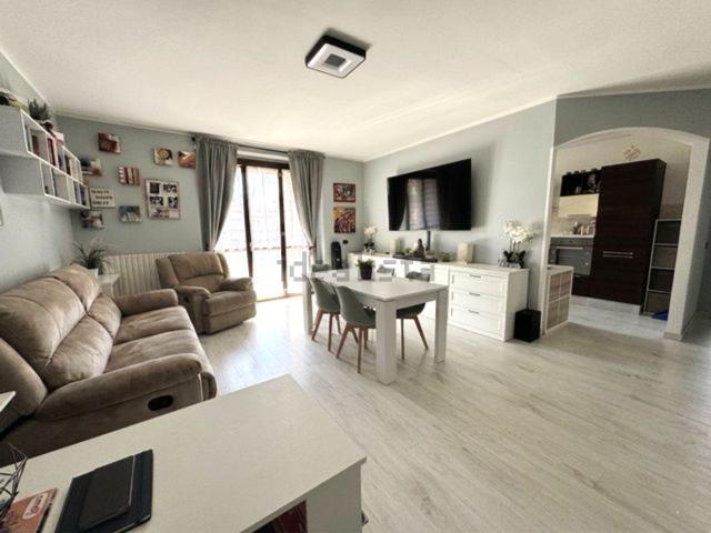 Appartamento in vendita di 109 m² in Via I. Mangiagalli, 69