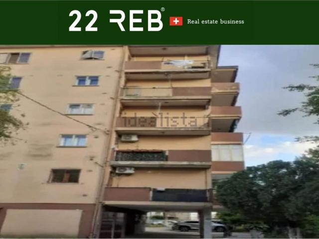 Appartamento in vendita di 109 m² in Via Luigi Lagrange