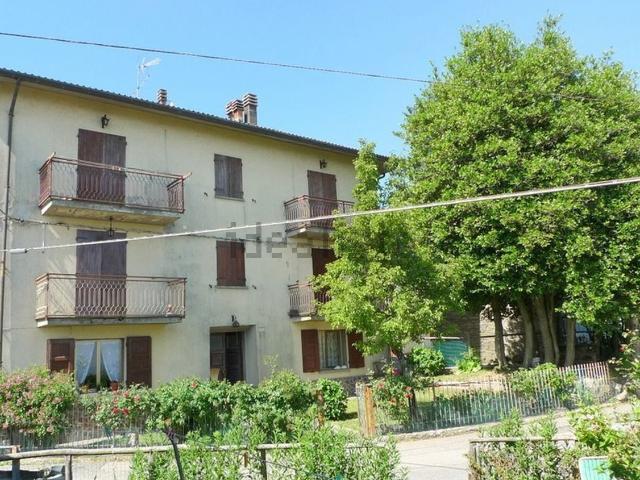 Appartamento in vendita di 109 m² in Via Monte Baducco, 31
