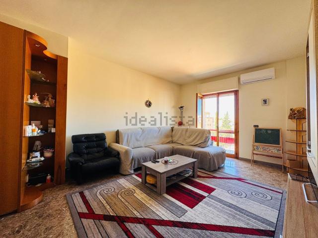 Appartamento in vendita di 109 m² in Via Marsala