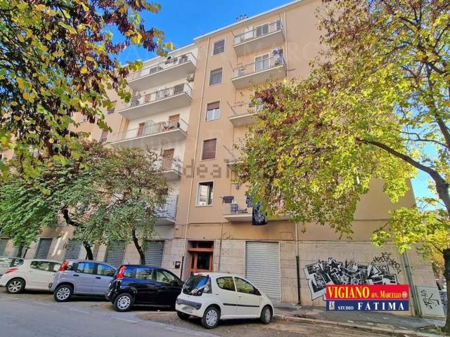 Appartamento in vendita di 109 m² in Via Michele Marchianò, 4
