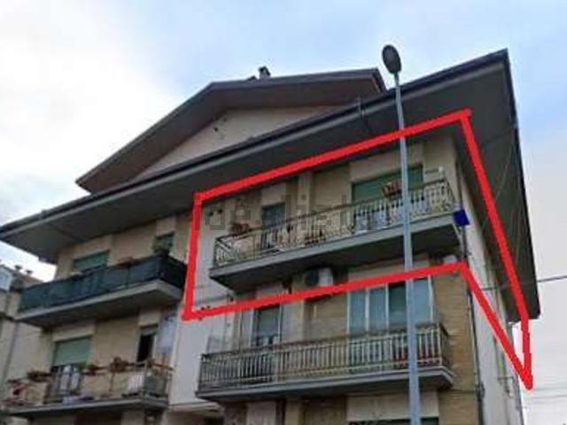 Appartamento in vendita di 109 m² in Via Milano