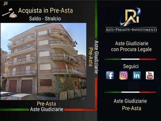 Appartamento in vendita di 109 m² in Via Nazionale, 359