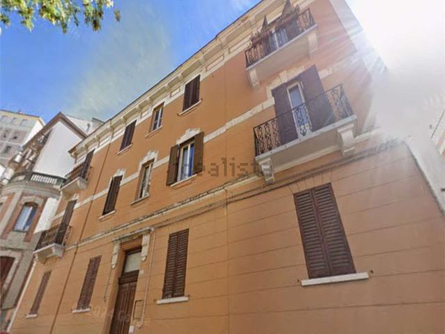 Appartamento in vendita di 109 m² in Via Nicola Nicolini, 5