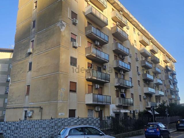 Appartamento in vendita di 109 m² in Via Salaparuta, 4