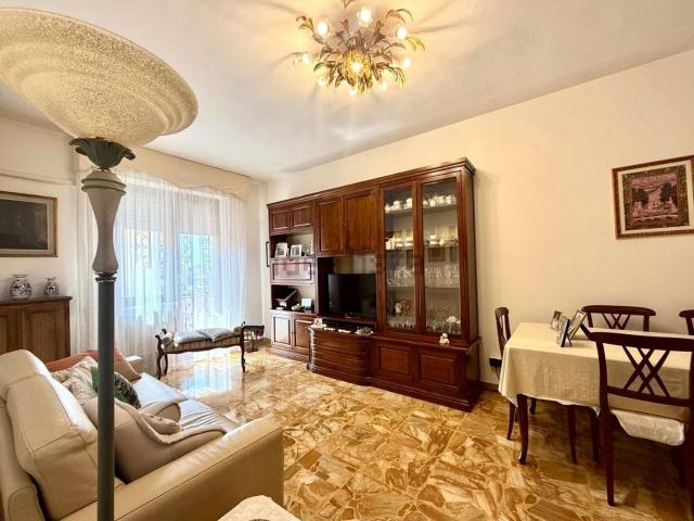 Appartamento in vendita di 109 m² in Via San Pietro